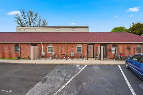 303 Phoenix Court 303 Kingsport Tn 37663, Kingsport, TN 37663