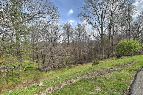 Exterior - 525 Cheyenne Road Bristol Va 24201, Bristol, VA 24201 photo 2 of 3