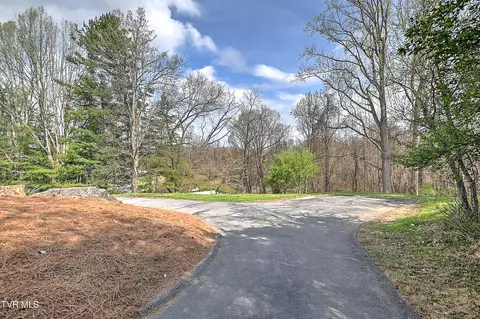Other - 525 Cheyenne Road Bristol Va 24201, Bristol, VA 24201 photo 15 of 16