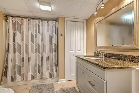 Bath - 525 Cheyenne Road Bristol Va 24201, Bristol, VA 24201 photo 3 of 3