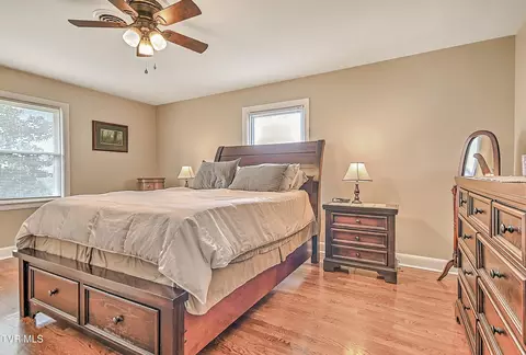 Bedroom - 525 Cheyenne Road Bristol Va 24201, Bristol, VA 24201 photo 3 of 13