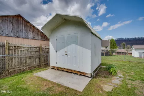 Other - 631 S Elm Avenue Erwin Tn 37650, Erwin, TN 37650 photo 6 of 6