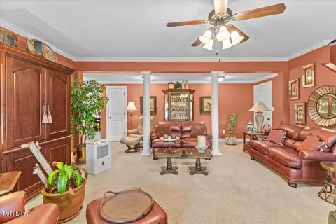 Living - 216 Bridgewater Court Gray Tn 37615, Gray, TN 37615 photo 8 of 8