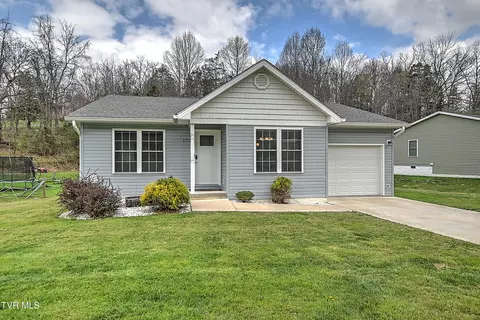 1735 Southside Road Elizabethton Tn 37643, Elizabethton, TN 37643
