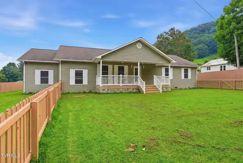 419 Cove Creek Road Roan Mountain Tn 37687, Roan Mountain, TN 37687