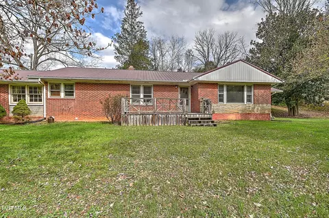 3176 Weaver Pike Bristol Tn 37620, Bristol, TN 37620