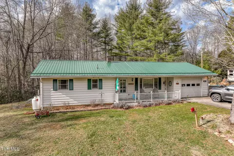 557 Waddell Road Mountain City Tn 37683, Mountain City, TN 37683