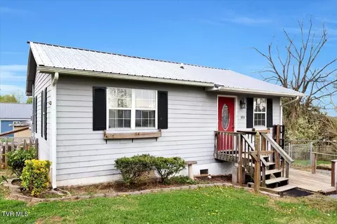 1011 Stonegate Road Kingsport Tn 37660, Kingsport, TN 37660