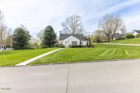219 E Gilmer Park Johnson City Tn 37604, Johnson City, TN 37604
