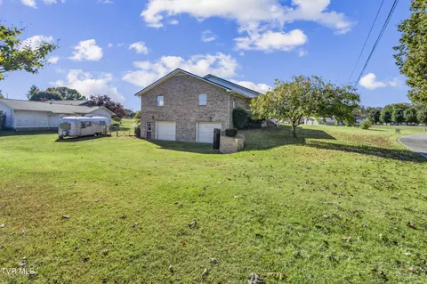 Exterior - 25 Briar Patch Lane Greeneville Tn 37745, Greeneville, TN 37745 photo 7 of 9