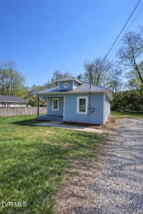 1803 Indian Ridge Road Johnson City Tn 37604, Johnson City, TN 37604