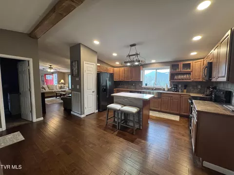 Kitchen - 298 Rabbit Run Lane Dryden Va 24243, Dryden, VA 24243 photo 2 of 2