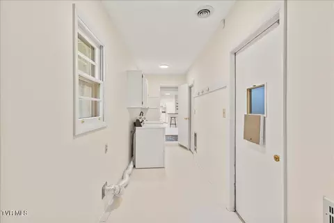 Other - 4 Okeechobee Drive Johnson City Tn 37604, Johnson City, TN 37604 photo 6 of 17