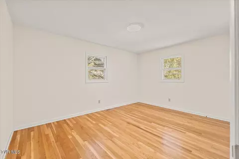 Bedroom - 4 Okeechobee Drive Johnson City Tn 37604, Johnson City, TN 37604 photo 3 of 6
