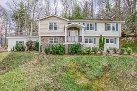 580 Cedar Street Mountain City Tn 37683, Mountain City, TN 37683
