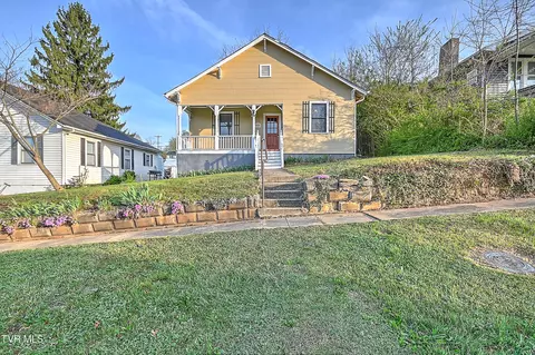 1021 Lawrence Avenue Bristol Va 24201, Bristol, VA 24201