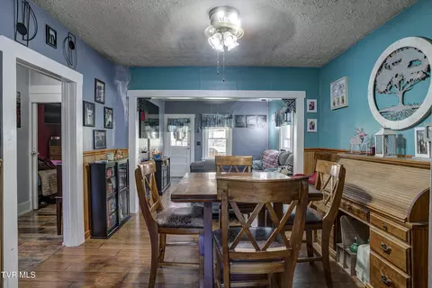Dining - 340 N Mohawk Drive Erwin Tn 37650, Erwin, TN 37650 photo 2 of 2