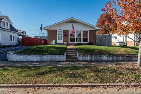 1233 Pine Street Kingsport Tn 37664, Kingsport, TN 37664