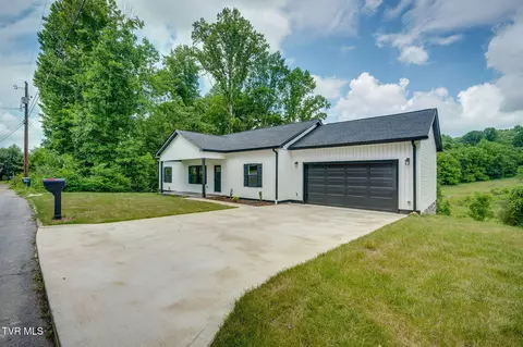 148 Whitson Drive Elizabethton Tn 37643, Elizabethton, TN 37643