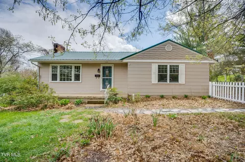 408 Oak Grove Avenue Greeneville Tn 37745, Greeneville, TN 37745