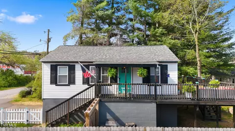 450 S Riverside Drive Elizabethton Tn 37643, Elizabethton, TN 37643