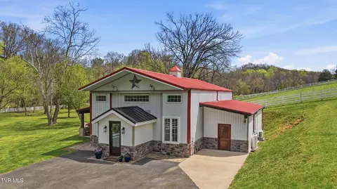 565 Gap Creek Road Elizabethton Tn 37643, Elizabethton, TN 37643