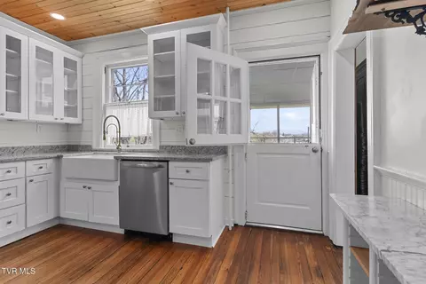 Kitchen - 237 Solar Street Bristol Va 24201, Bristol, VA 24201 photo 3 of 3