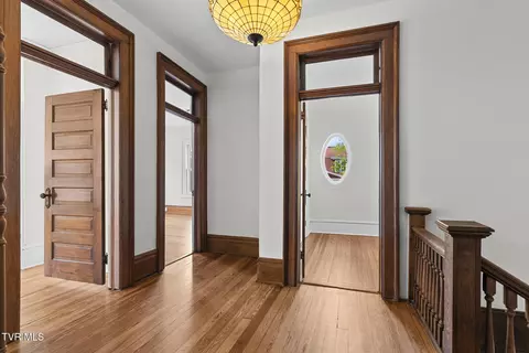 Entry Way - 237 Solar Street Bristol Va 24201, Bristol, VA 24201 photo 4 of 5