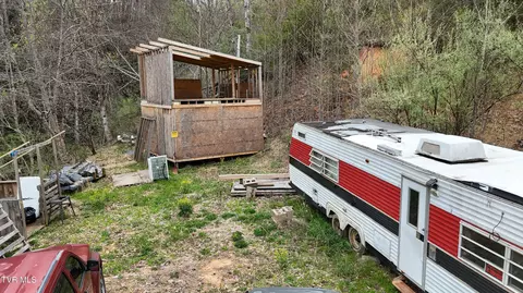 719 Simerly Creek Road Hampton Tn 37658, Hampton, TN 37658 photo 2