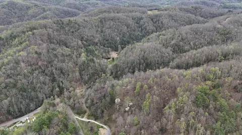 719 Simerly Creek Road Hampton Tn 37658, Hampton, TN 37658 photo 13