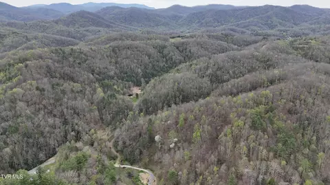 719 Simerly Creek Road Hampton Tn 37658, Hampton, TN 37658 photo 14