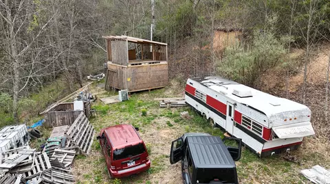 719 Simerly Creek Road Hampton Tn 37658, Hampton, TN 37658 photo 3