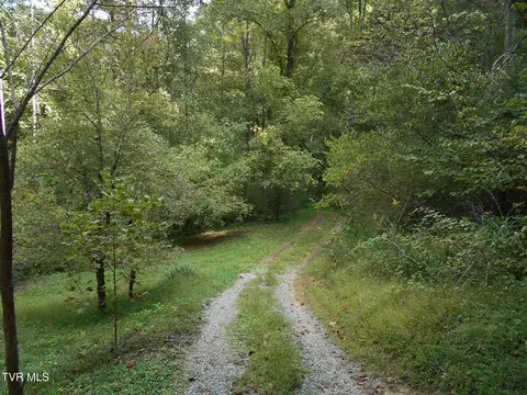 Exterior - 17532 Phillips Road Bristol Va 24202, Bristol, VA 24202 photo 4 of 19