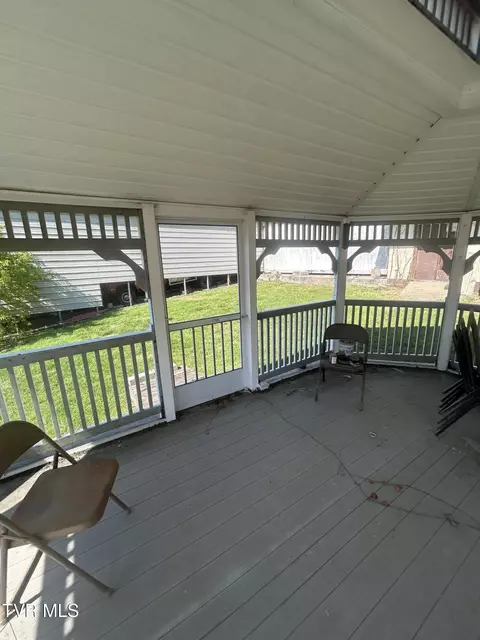 Exterior - 18 E 3rd Avenue Big Stone Gap Va 24219, Big Stone Gap, VA 24219 photo 7 of 12