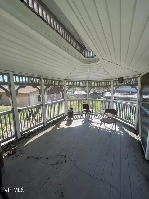 Exterior - 18 E 3rd Avenue Big Stone Gap Va 24219, Big Stone Gap, VA 24219 photo 6 of 12