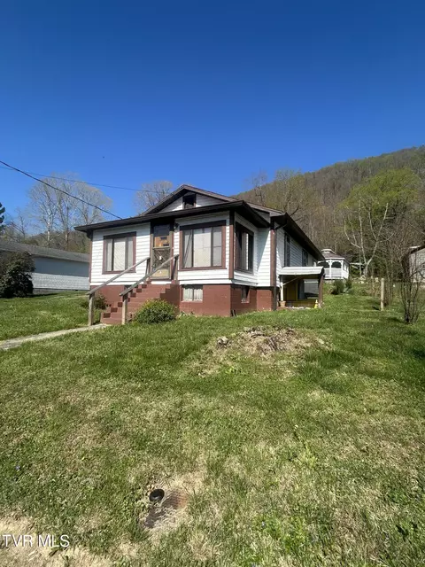 Other - 18 E 3rd Avenue Big Stone Gap Va 24219, Big Stone Gap, VA 24219 photo 2 of 10