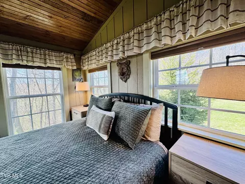Bedroom - 639 Saylor Hill Road Limestone Tn 37681, Limestone, TN 37681 photo 4 of 4