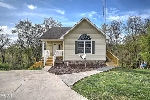 245 NW Leonard Street Abingdon Va 24210, Abingdon, VA 24210