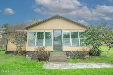 427 Cove Creek Road Roan Mountain Tn 37687, Roan Mountain, TN 37687