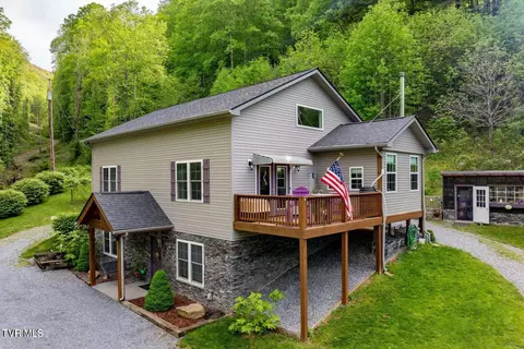 150 Rice Road Flag Pond Tn 37657, Flag Pond, TN 37657