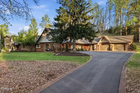 4953 Weaver Pike Bluff City Tn 37618, Bluff City, TN 37618