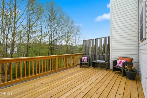 Exterior - 44 Tulip Grove Circle Apt 3 Bristol Tn 37620, Bristol, TN 37620 photo 4 of 4
