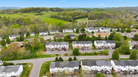 View/Area - 44 Tulip Grove Circle Apt 3 Bristol Tn 37620, Bristol, TN 37620 photo 1 of 4