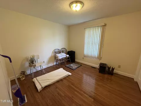 Bedroom - 839 Deerfield Lane Hampton Tn 37658, Hampton, TN 37658 photo 5 of 5