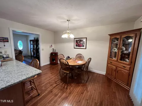 Dining - 839 Deerfield Lane Hampton Tn 37658, Hampton, TN 37658 photo 1 of 2