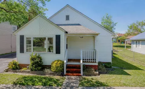 1424 Sycamore Street Kingsport Tn 37664, Kingsport, TN 37664