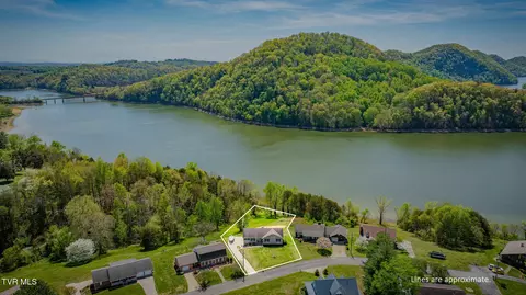 127 W Lake Drive Rogersville Tn 37857, Rogersville, TN 37857