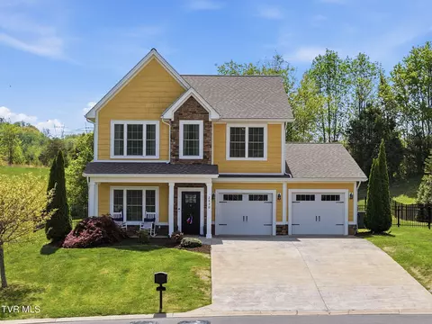 2630 Edinburgh Channel Road Kingsport Tn 37664, Kingsport, TN 37664