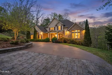 2 Serenity Ridge Trail Bristol Tn 37620, Bristol, TN 37620