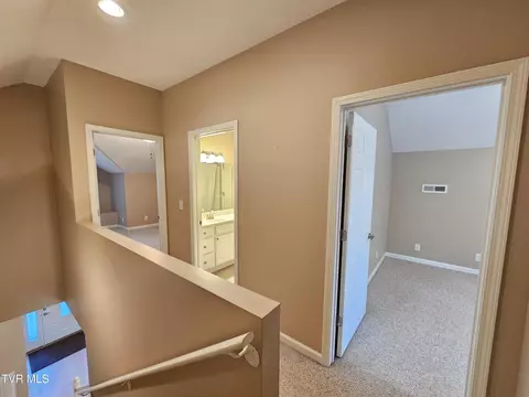 22 Bedding Place Johnson City Tn 37604, Johnson City, TN 37604 photo 34